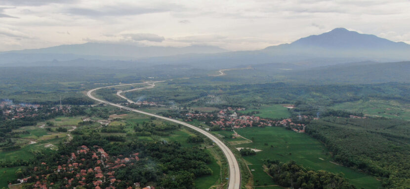 Calon jamaah haji (Calhaj) Indramayu akan berangkat melalui Asrama Haji Indramayu dan Bandara Internasional Jawa Barat (BIJB)