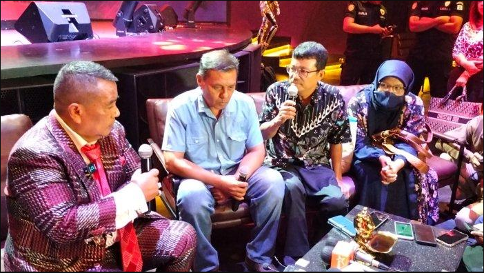 Hotman Berikan Alasan Somasi Enam Perusahaan Soal Kecelakaan di Lift Kualanamu Hotman Paris Hutapea