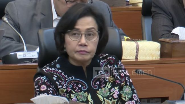 Tekanan Geopolitik dan Perubahan Iklim Menghambat Pemulihan Ekonomi Global banggar dpr ri rapat kerja dengan pemerintah_