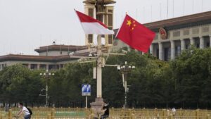 Bendera Nasional Indonesia dan China