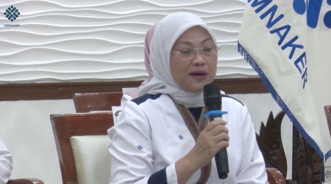 Menaker Kutuk Pelecehan Seksual di Tempat Kerja menaker ida fauziah