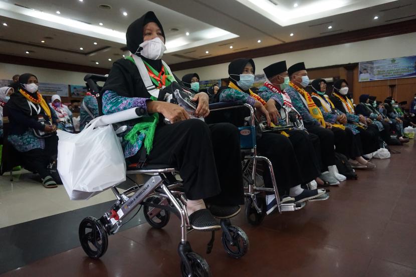 Kuota Calon Jamaah Haji Batam Bertambah 27 Slot Ilustrasi Jamaah Haji Kota Batam