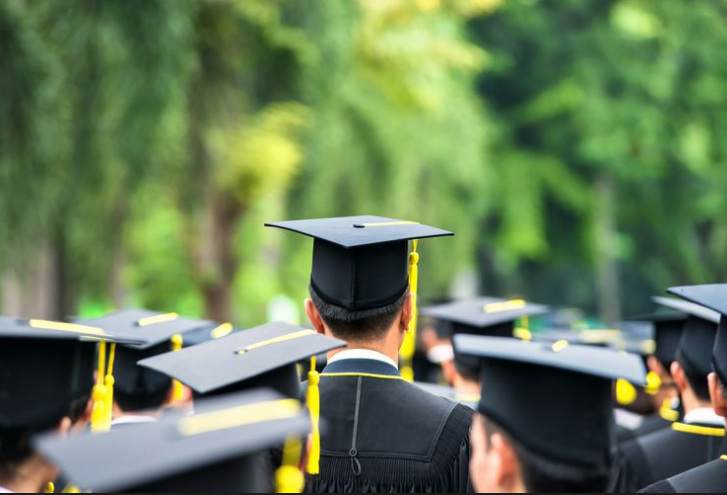 Jumlah Kampus Bermasalah di Jabar Mencapai 52 Ilustrasi mahasiswa,Kementerian Pendidikan, Kebudayaan, Riset, dan Teknologi (Kemendikbud Ristek) mengungkapkan bahwa hingga tanggal 25 Mei 2023, terdapat 52 kampus yang menghadapi masalah berdasarkan laporan masyarakat