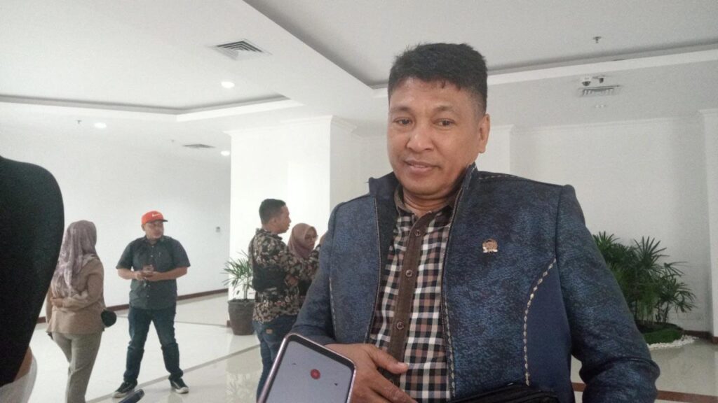 Himbauan Joni: Perhatikan Estetika Kota dalam Pemasangan APK Estitka Kota