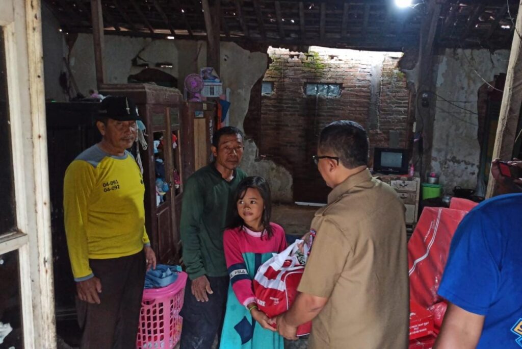 Langkah Cepat Mensos: 6 UPT Bantu Korban Gempa Bantul! (.inet)