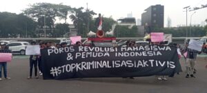 Aktivis PRMPI menggelar unjuk rasa