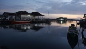 wisata bahari kampung nelayan bontang