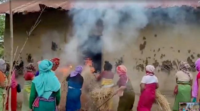 Krisis Etnis & Pelecehan Seksual di India, Rumah Pelaku Dibakar Pelecehan Seksual