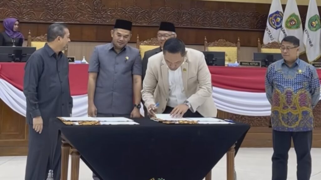 APBD Perubahan 2023 dan Murni APBD Murni 2024 Kaltim Disahkan