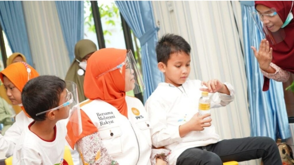 Netty Prasetiyani, Anggota DPR RI Fraksi PKS