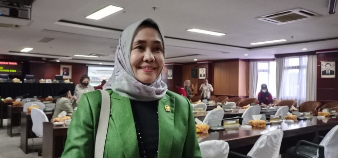 DPRD Kaltim Percepat Proses Penyusunan Raperda Fasilitasi Pondok Pesantren Mimi Meriami BR Pane