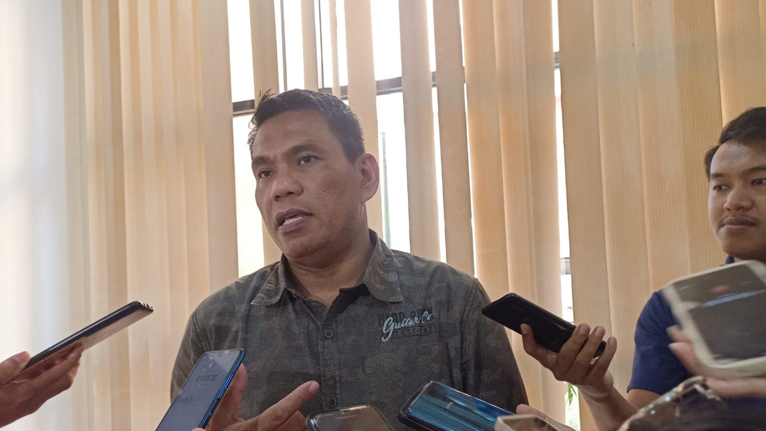 Rusman Ya’qub Minta Aturan Tegas untuk Kampanye di Fasilitas Pendidikan Rusman Ya'qub