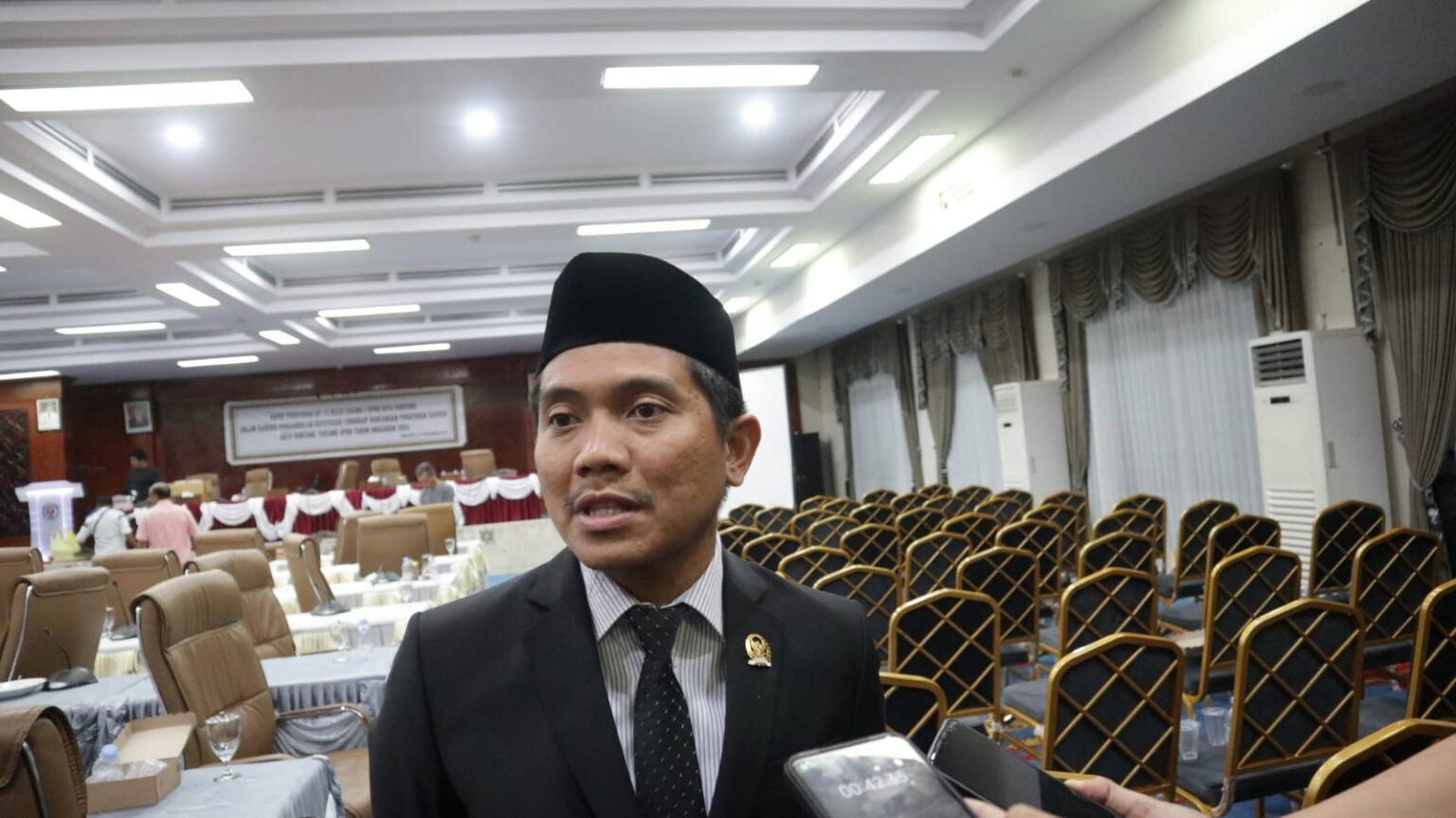 APBD Kota Bontang Tahun 2024 Diketuk: Peningkatan Signifikan Capai Rp2,1 Triliun Andi Faizal Sofyan Hasdam, Ketua DPRD Bontang