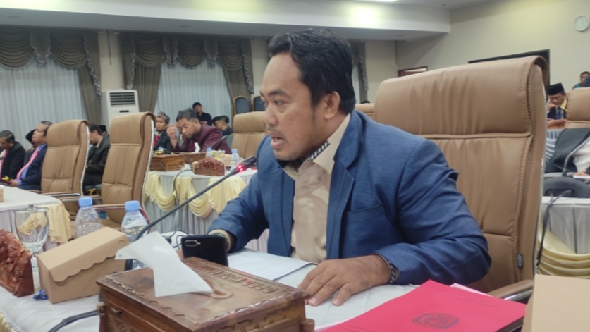 Proyek Turap Jalan Soekarno-Hatta Terancam Mangkrak, DPRD Bontang Tekankan Evaluasi Mekanisme Lelang