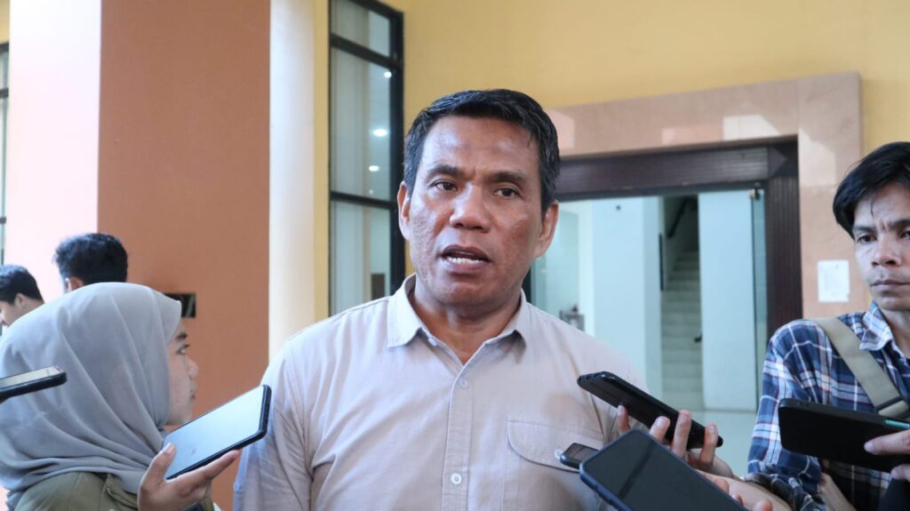 Anggota DPRD Kaltim Buka Kesempatan Praktikum untuk Mahasiswa Rusman Ya'qub