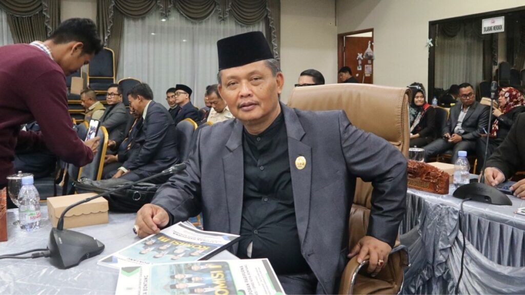 DPRD Bontang Desak Pemkot Cari Solusi Cepat Atasi Kenaikan Harga Beras Harga Beras Melejit, Sumaryono Desa Pemkot Bontang Lakukan Operasi Pasar