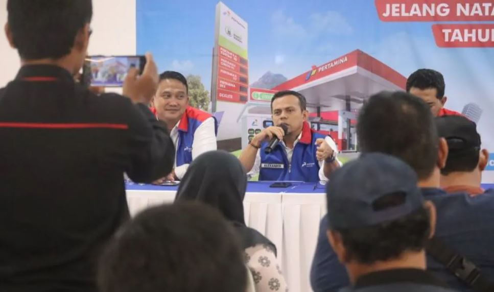 Pertamina Siapkan 85 SPBU Buka 24 Jam Sepanjang Trans Kalimantan Pertamina Siapkan 85 SPBU Buka 24 Jam