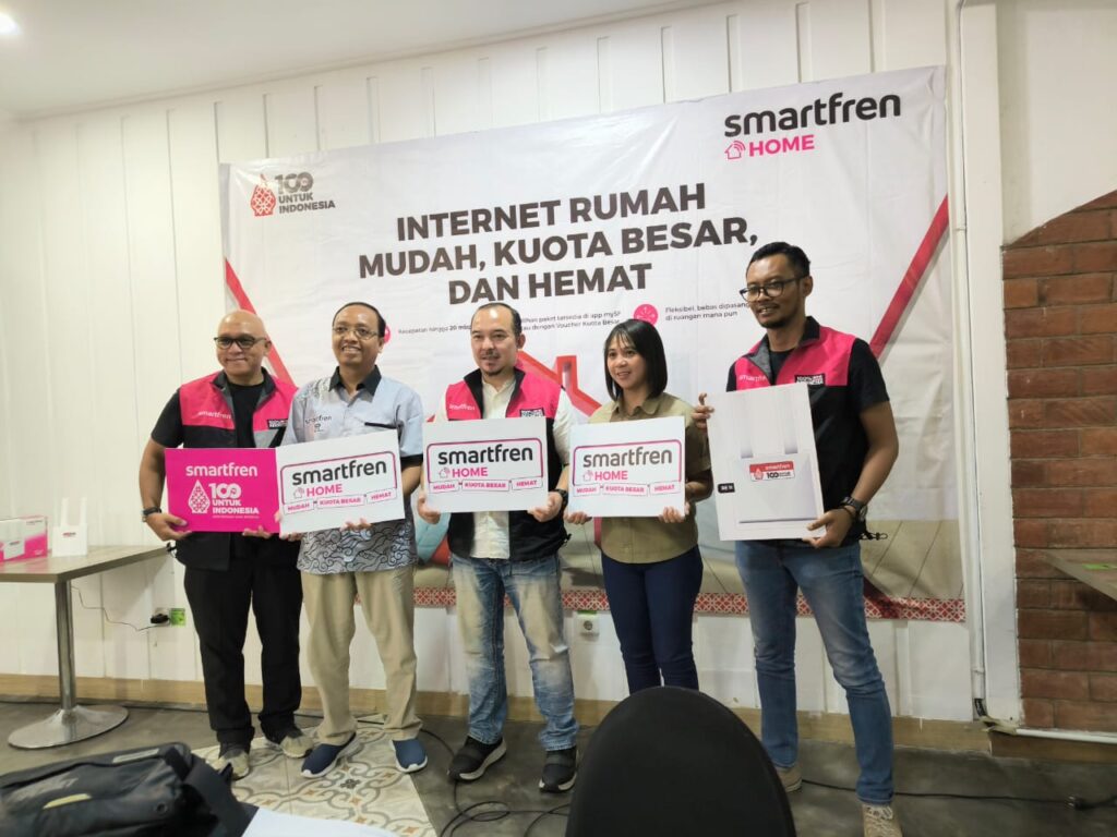 Smartfren Home RE11 untuk Internet Rumah Mudah dan Ekonomis Smartfren Home