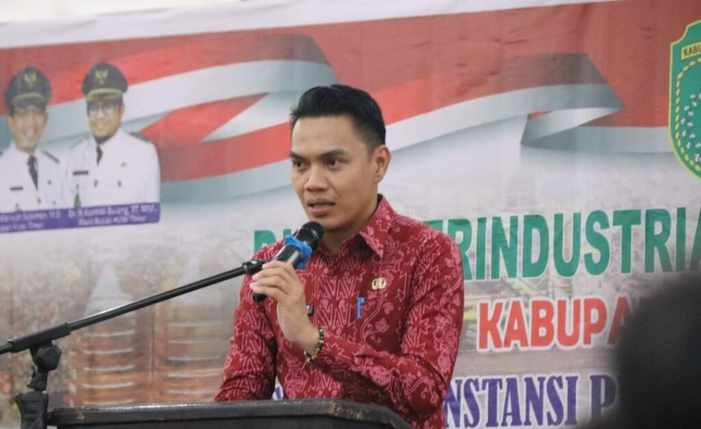 Andi Nurhadi Pastikan Ketersediaan Beras Aman Hingga Idul Fitri Andi Nurhadi Pastikan Ketersediaan Beras Aman hingga Idul Fitri