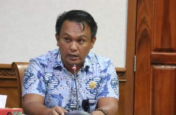 Abdi Firdaus Perjuangkan Akses Air Bersih Masyarakat Teluk Pandan air bersih