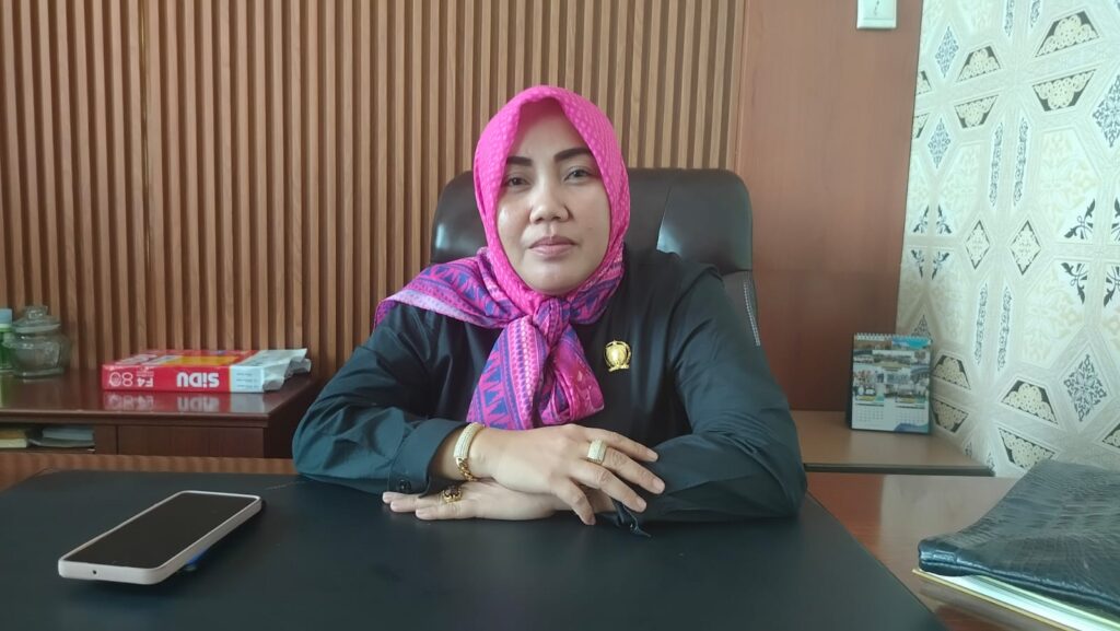 Leni Anggraini Soroti Kinerja Perusda Kutai Timur yang Terhenti Leni Anggraini Soroti Kinerja Perusda Kutai Timur yang Terhenti