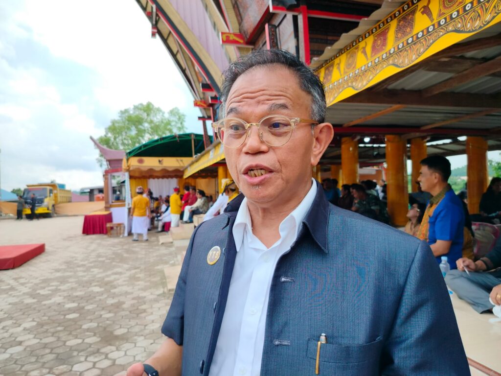 Pengurus Baru IKAT Kutai Timur Dilantik, Yusuf T Silambi Tekankan Pentingnya Persatuan Pengurus Baru IKAT Kutai Timur Dilantik, Yusuf T Silambi Tekankan Pentingnya Persatuan