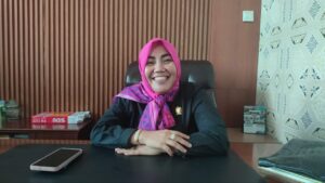 Leni Anggraini Soroti Dampak Sosial Pasar Tumpah di Kutai Timur