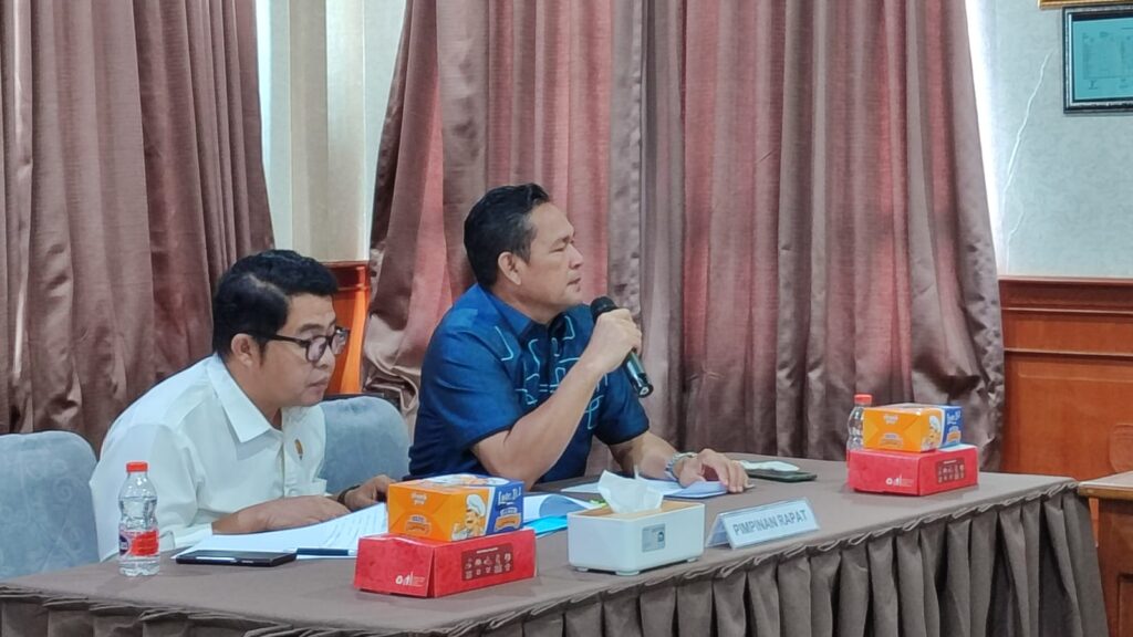 PT. AE PHK Karyawan Tanpa Pesangon, DPRD Kutim Adakan RDP PT. AE PHK Karyawan Tanpa Pesangon, DPRD Kutim Adakan RDP