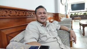 Yan Desak Pemerintah Atasi Kekurangan Ruang Kelas di Kutai Timur