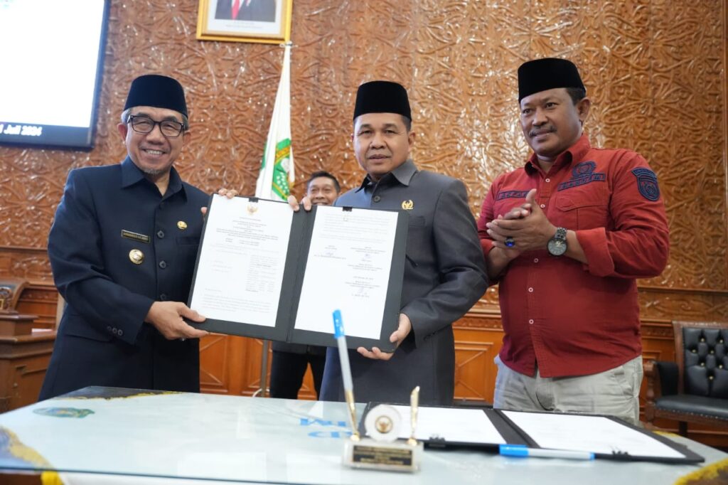 Rapat Paripurna DPRD Kutim Soroti Rancangan KUA dan PPAS APBD 2025 Paripurna