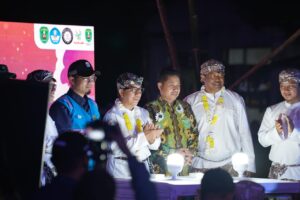 Listrik 24 Jam Desa Sekerat, Arfan Serukan Kerja Sama untuk Penuhi Kebutuhan Desa Lain