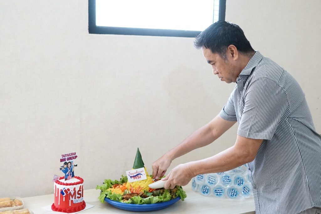 MSI Group Gelar Tasyakuran, Sukri Ingatkan Sertifikat Hanya Awal Pembelajaran UKW