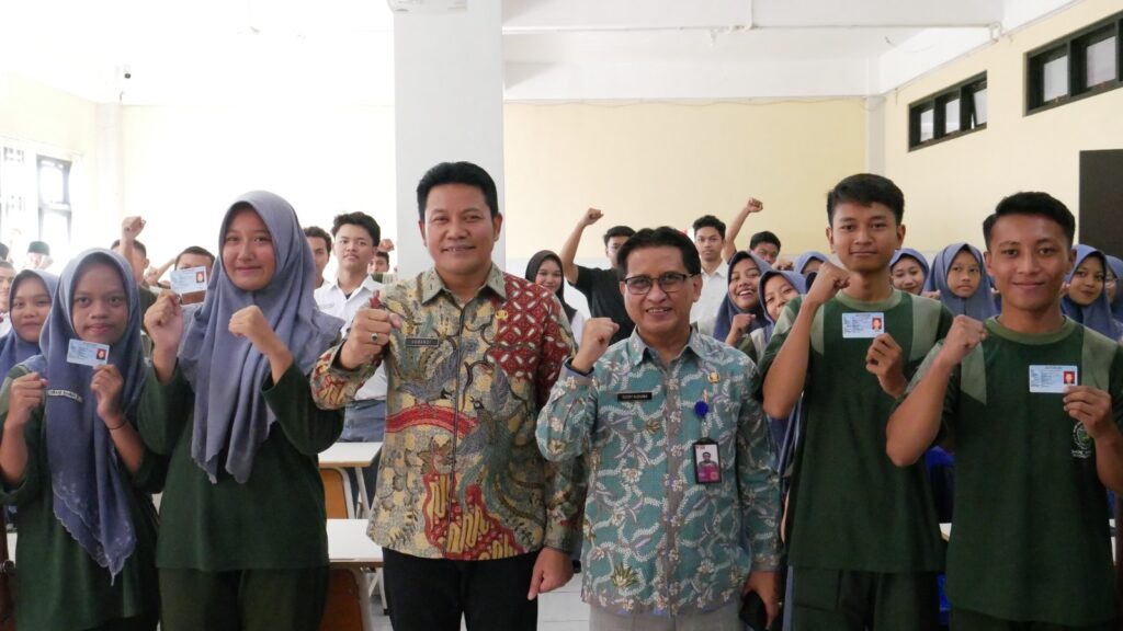 Pemkab Sidoarjo Gencarkan Layanan KTP-el Keliling, Sasar Sekolah KTP