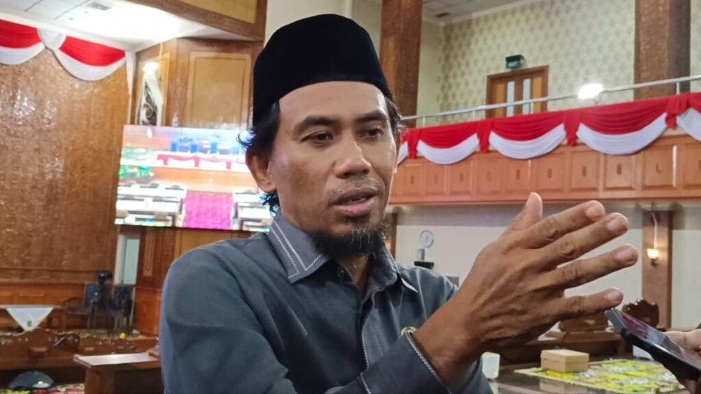 Jimmi Tekankan Pentingnya Standar Kelayakan dalam Pengembangan Pemukiman di Kutai Timur Jimmi Tekankan Pentingnya Standar Kelayakan dalam Pengembangan Pemukiman di Kutai Timur