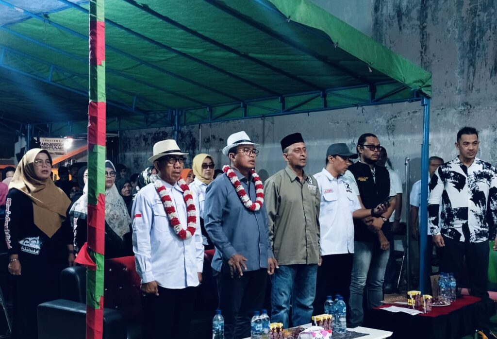 Ratusan Warga Sambut Deklarasi Family For Army, Ardiansyah-Mahyunadi Siap Wujudkan Kutim Hebat Deklarasi