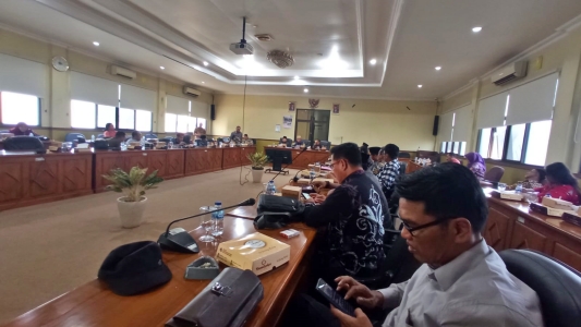 Jelang Pilkada, Komisi A DPRD Sidoarjo Ajak Kades Jaga Netralitas Pilkada Sidoarjo