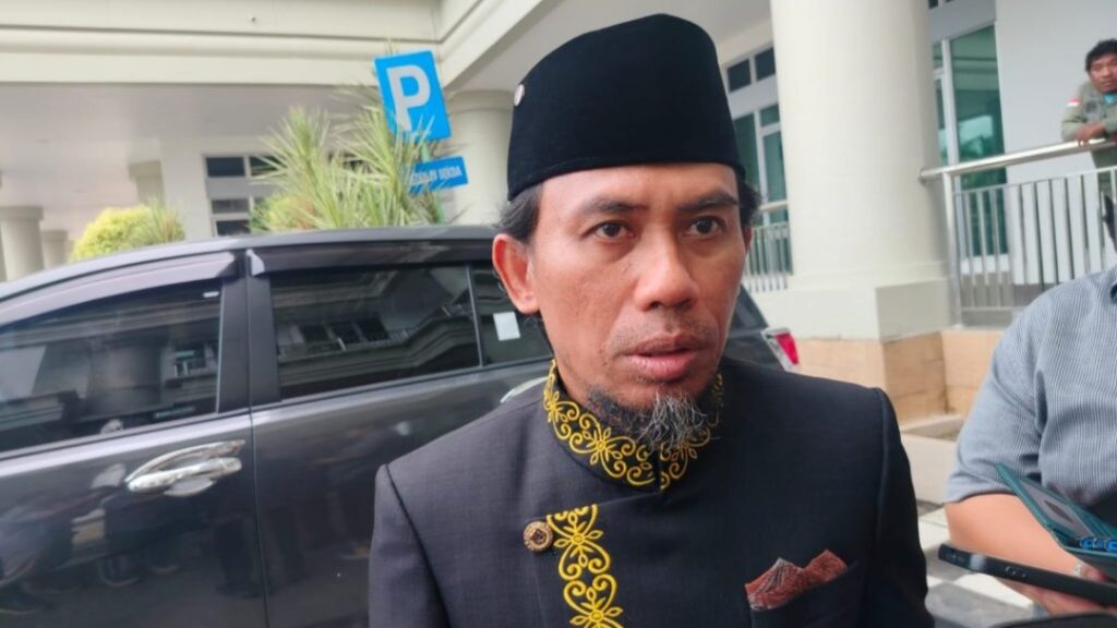 Hari Guru Nasional 2024, Jimmi Banggakan Budaya Kutai Hari Guru Nasional 2024, Jimmi Banggakan Budaya Kutai