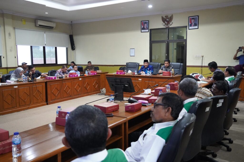 Komisi D DPRD Sidoarjo, Merekomendasikan Kisruh KONI dan Disporapar Dibawa ke Bupati Subandi Disporapar