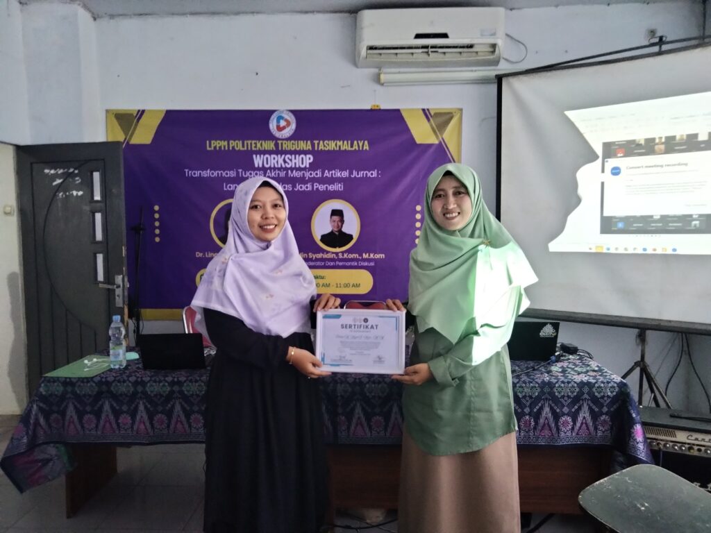 LPPM Triguna Latih Mahasiswa Menulis Jurnal Bereputasi LPPM