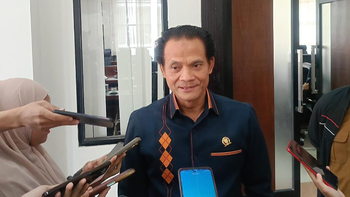 Efisiensi Anggaran Tunda Jalan APT Pranoto, Mobilitas Warga Terancam