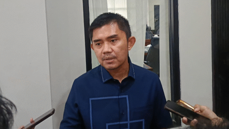 SMA 10 Harus Kembali ke Rifadin, DPRD Dukung Solusi Kompromi