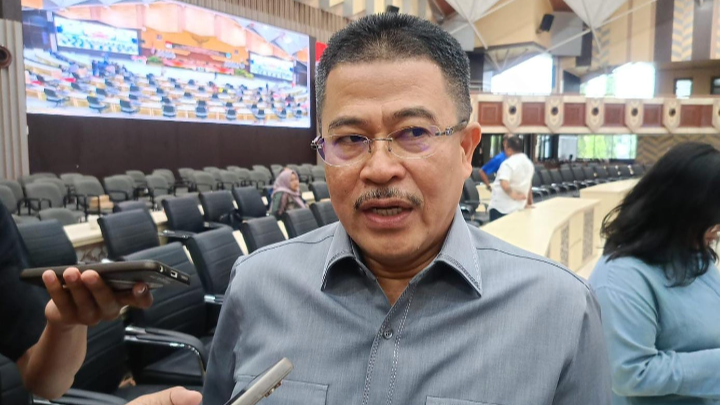 Insentif Guru Honorer Terlambat, DPRD Sebut Sistem Data Pendidikan Bermasalah Insentif Guru Honorer Terlambat, DPRD Sebut Sistem Data Pendidikan Bermasalah