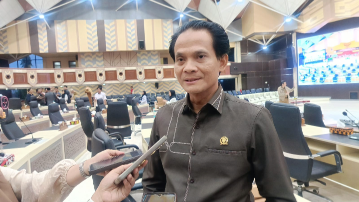 Subandi Dukung Proyek Pipanisasi Sungai Mahakam untuk Solusi Krisis Air Bersih Subandi Dukung Proyek Pipanisasi Sungai Mahakam untuk Solusi Krisis Air Bersih