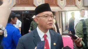 Krisis lingkungan kembali menghantui warga Kecamatan Sangasanga, Kutai Kartanegara, setelah semburan gas dan lumpur dari sumur LSE 1176 milik Pertamina Hulu Mahakam (PHM) mencemari sungai sekitar.