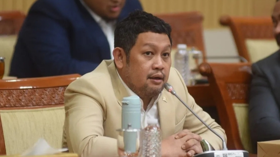 Kasus Korupsi Haji, Komisi III DPR Minta KPK Tegas Kasus Korupsi Haji, Komisi III DPR Minta KPK Tegas