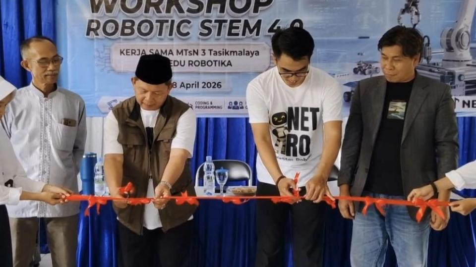 MTsN 3 Tasik Luncurkan Kelas Robotik Berbasis STEM