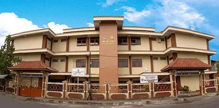 Workshop GTK SMAN 1 Tasikmalaya Perkuat Karakter