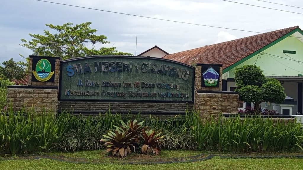 Ratusan Siswa SMAN 1 Cisayong Alami Gejala Keracunan Usai Konsumsi MBG