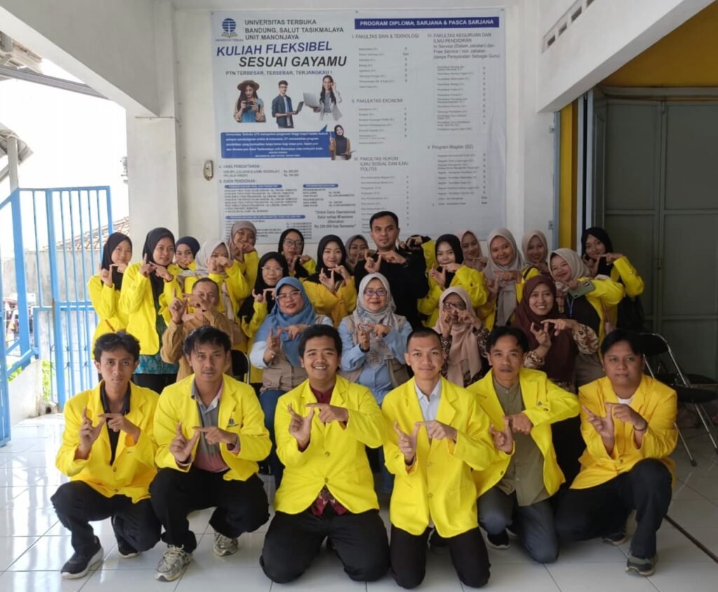 UT Bandung Perkuat Layanan SALUT Tasikmalaya UT Bandung Perkuat Layanan SALUT Tasikmalaya